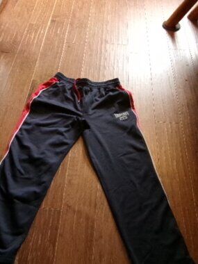 Y2K vtg Tapout MMA workout pants navy red stripe sides MEd